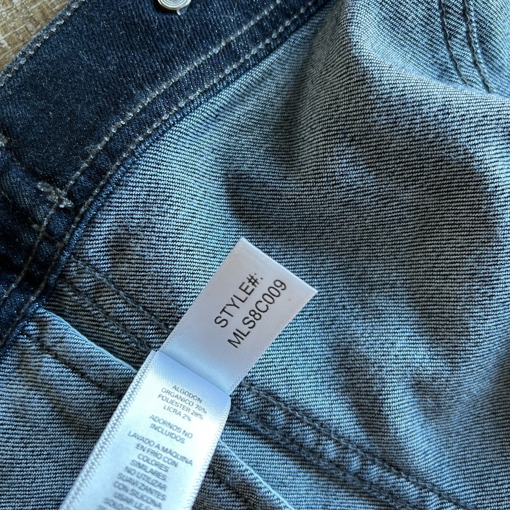 DU/ER - Y2K Denim Trucker Jacket - Picture 12 of 14